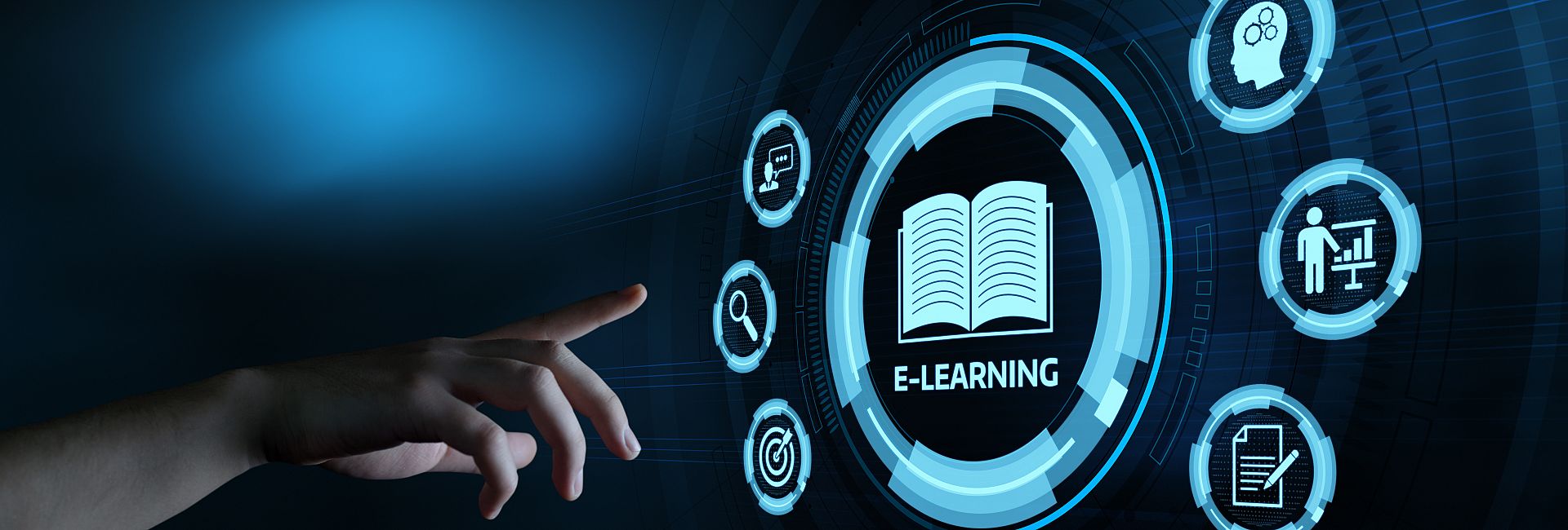 Mednarodna strokovna konferenca 2019: Advancing Education: people, institutions, technology