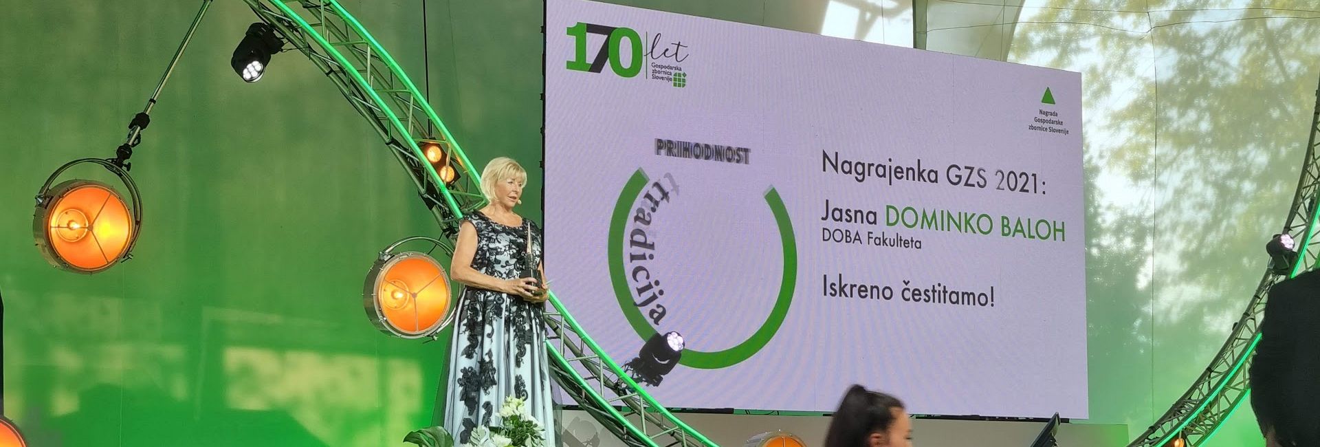 Direktorica DOBA Fakultete prejela gospodarskega oskarja