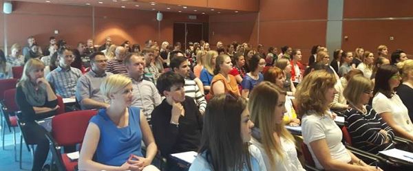 Alumni 2024: Srečanje diplomantov DOBA Fakultete