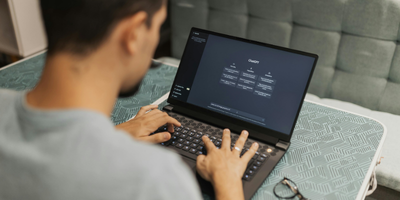 Kako umetna inteligenca preoblikuje študij in poučevanje v letu 2025